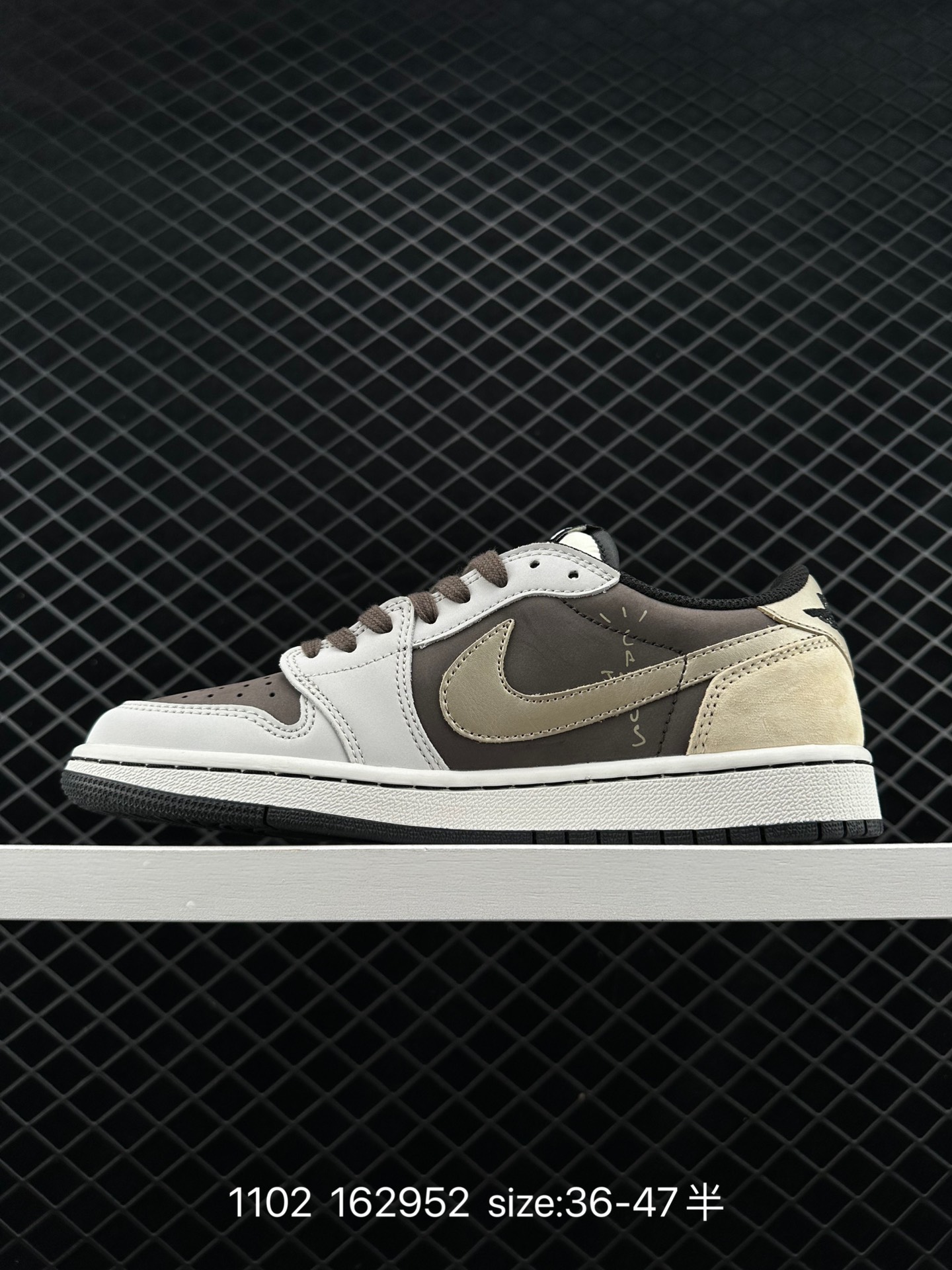 fragment design x Travis Scott x Nike Air Jordan 1 Low OG SP”Black/Green Toe“